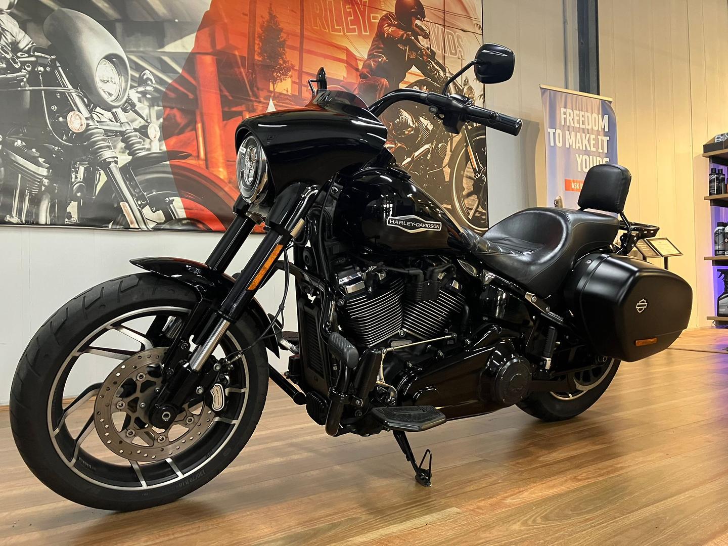 2020 HARLEY-DAVIDSON SPORT GLIDE 107 (FLSB) CRUISER