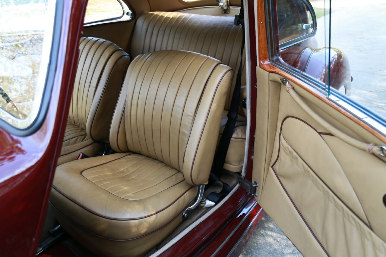 1949 BRISTOL 400 COUPE