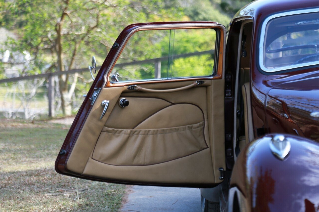 1949 BRISTOL 400 COUPE