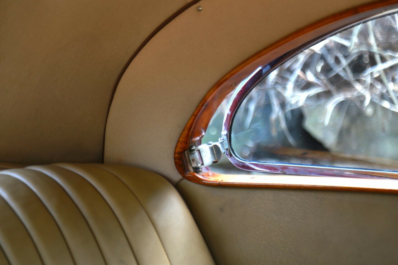 1949 BRISTOL 400 COUPE