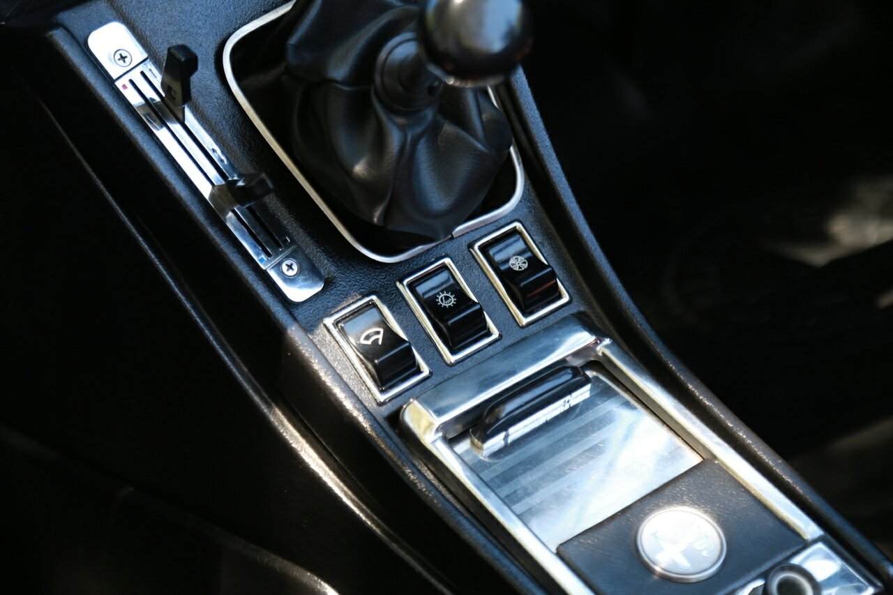1975 ALFA ROMEO SPIDER 2000 VELOCE 5 SP MANUAL 2D ROADSTER