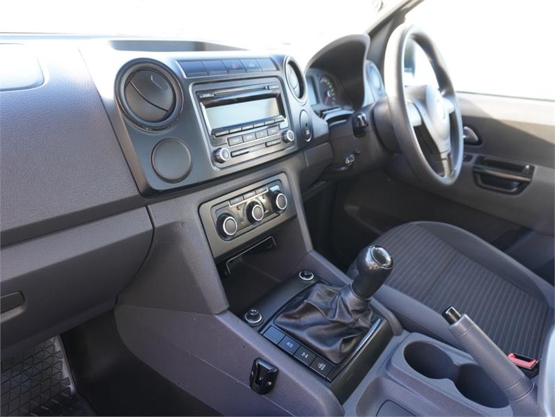2011 VOLKSWAGEN AMAROK 2H MY12 TDI400 (4x4) 6 SP MANUAL DUAL C/CHAS