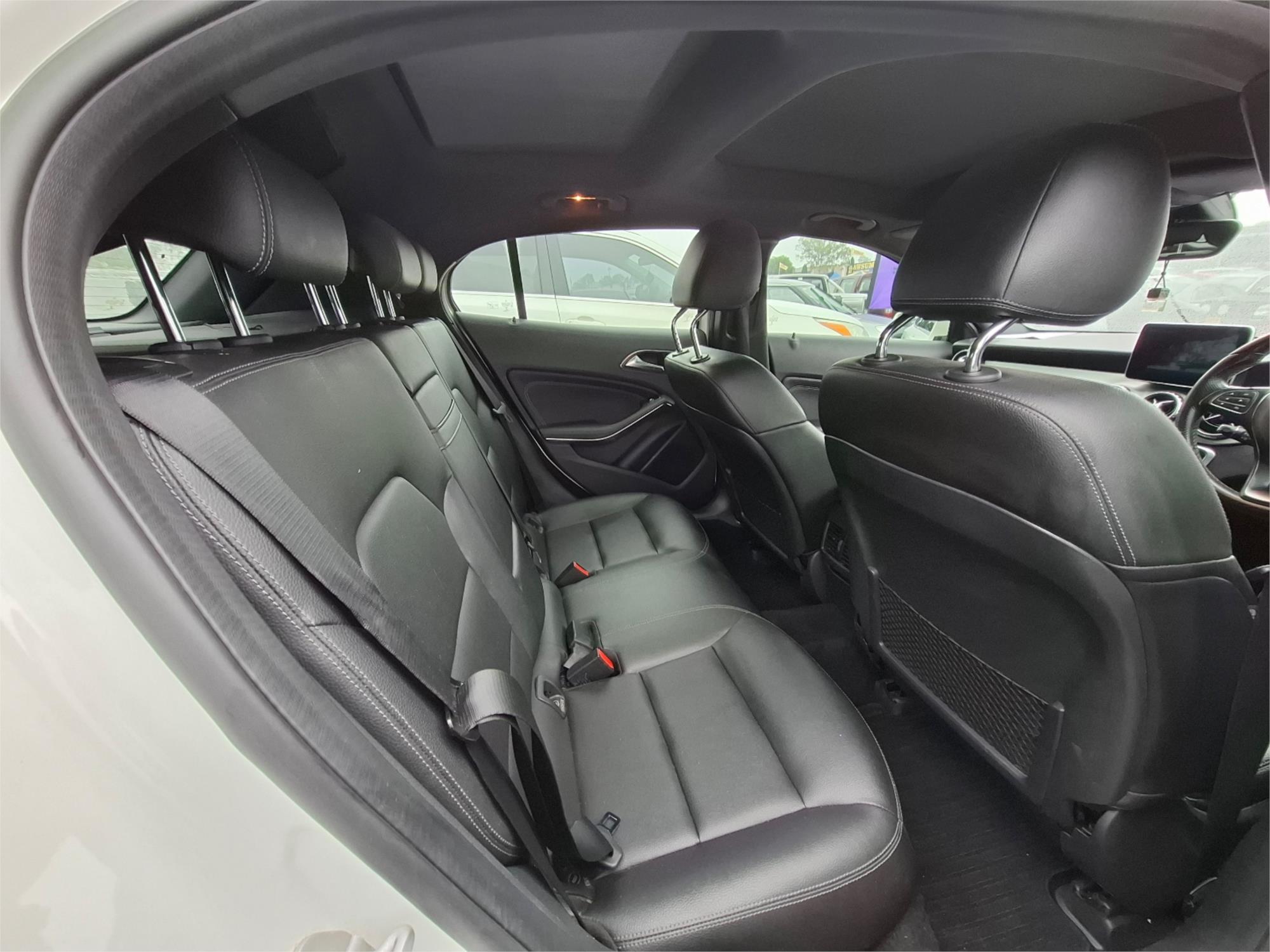 2016 MERCEDES-BENZ GLA X156 MY16 200 d 7 SP AUTO DUAL CLUTCH 4D WAGON
