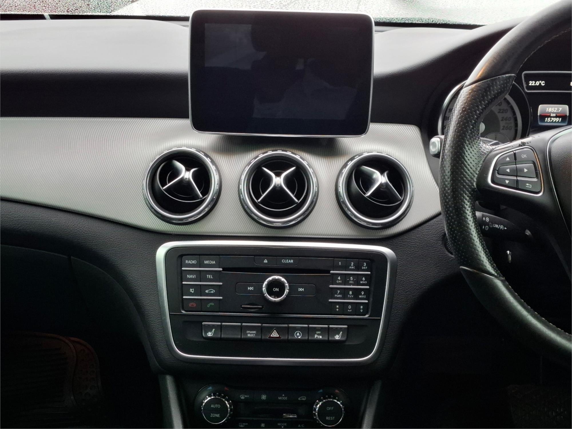 2016 MERCEDES-BENZ GLA X156 MY16 200 d 7 SP AUTO DUAL CLUTCH 4D WAGON