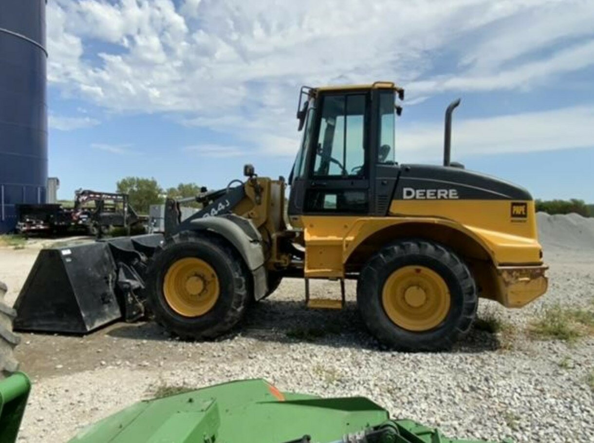 2010 JOHN DEERE 344J LOADER (WHEELED)