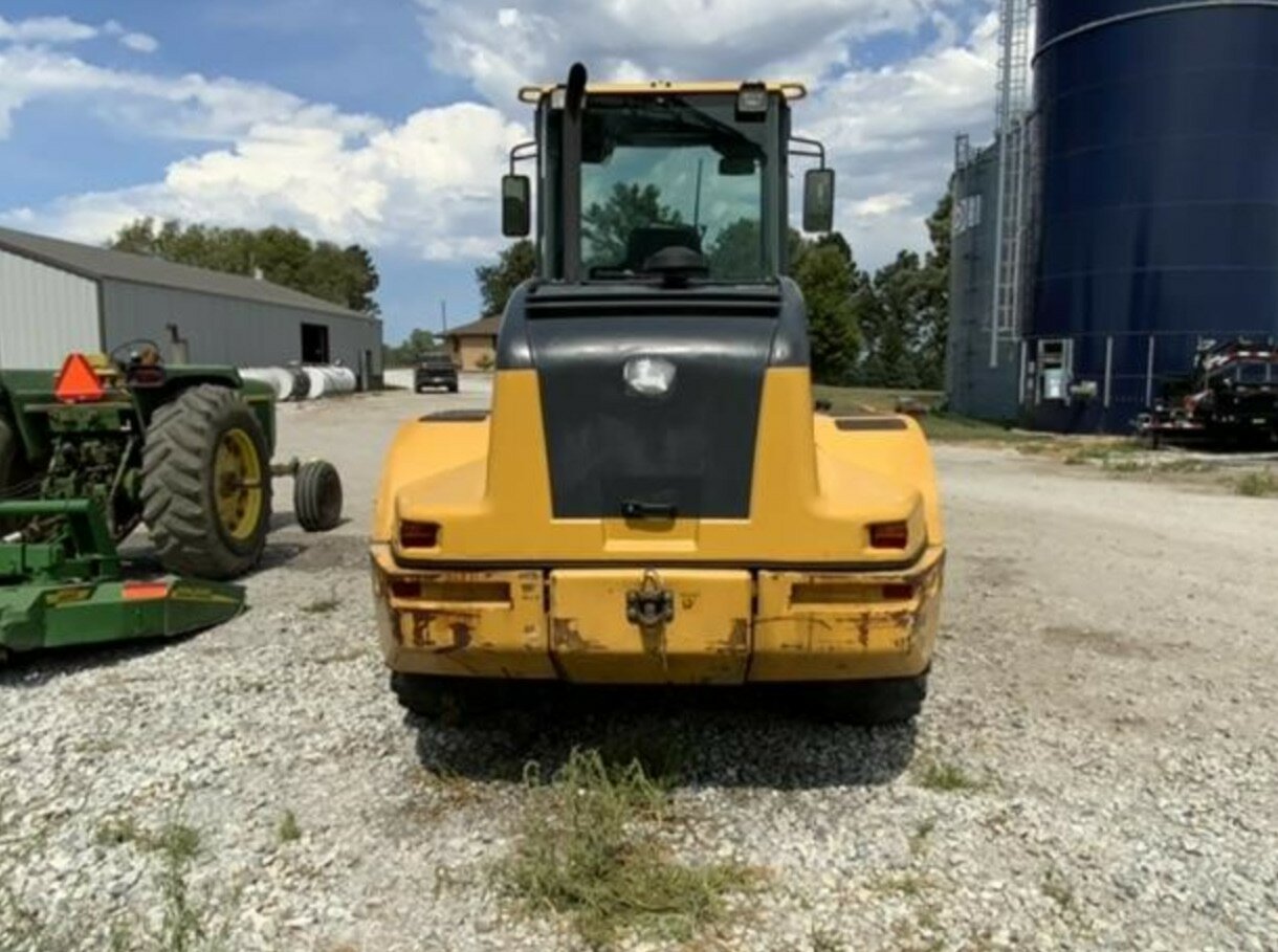2010 JOHN DEERE 344J LOADER (WHEELED)