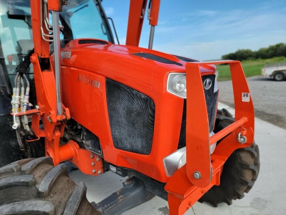 2014 KUBOTA M6-131 MFWD TRACTOR W/LOADER LOADER (WHEELED)