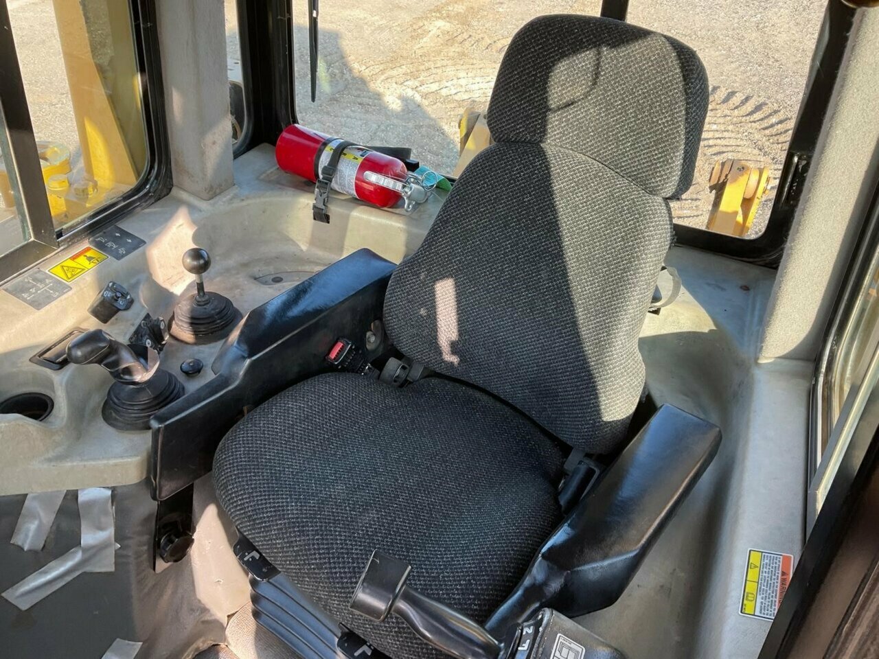 2007 CATERPILLAR D6R XL SERIES III DOZER