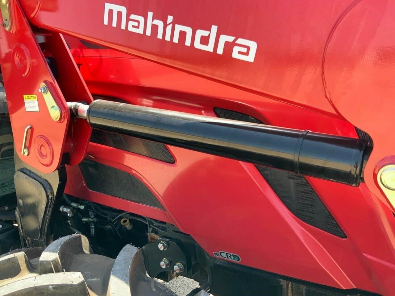 2019 MAHINDRA 8100 PST LOADER (WHEELED)