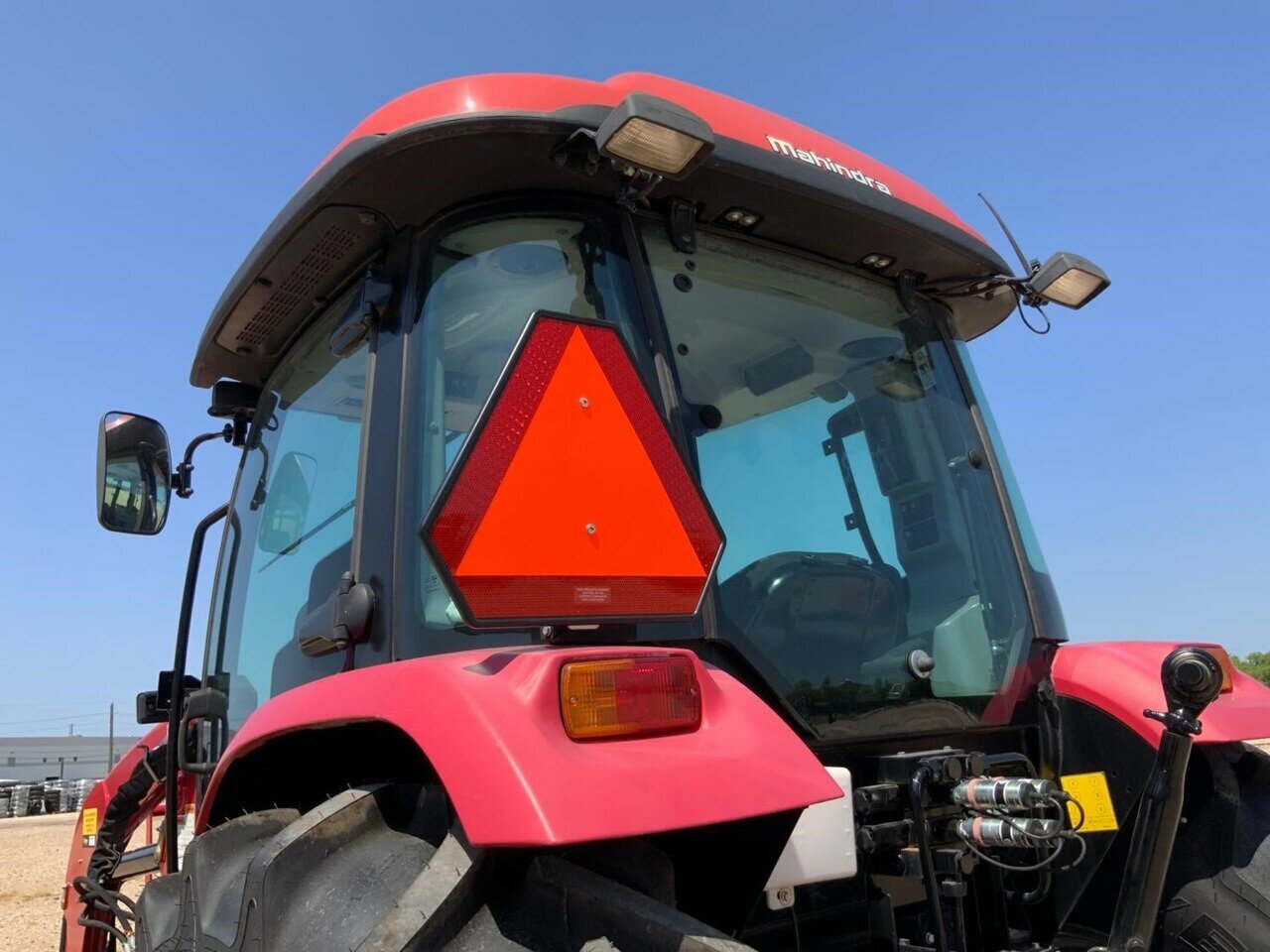 2019 MAHINDRA 8100 PST LOADER (WHEELED)