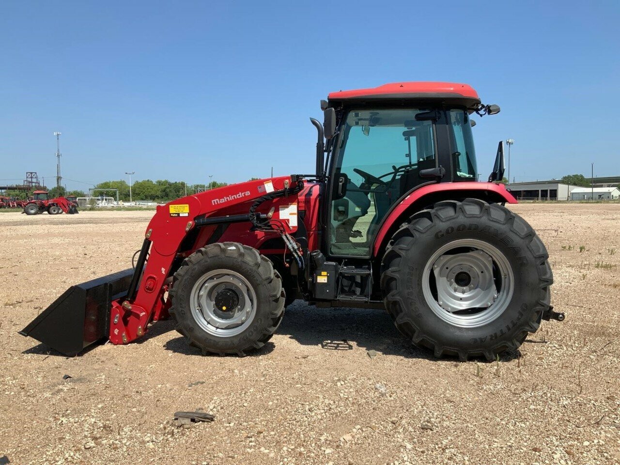 2019 MAHINDRA 8100 PST LOADER (WHEELED)