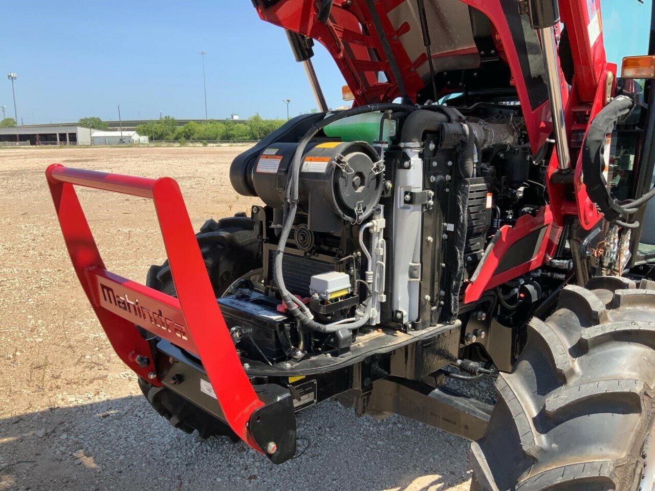 2019 MAHINDRA 8100 PST LOADER (WHEELED)