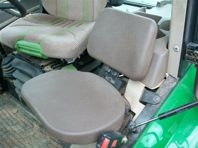 2012 JOHN DEERE 5115 M LOADER (WHEELED)