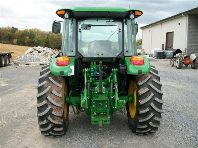 2012 JOHN DEERE 5115 M LOADER (WHEELED)