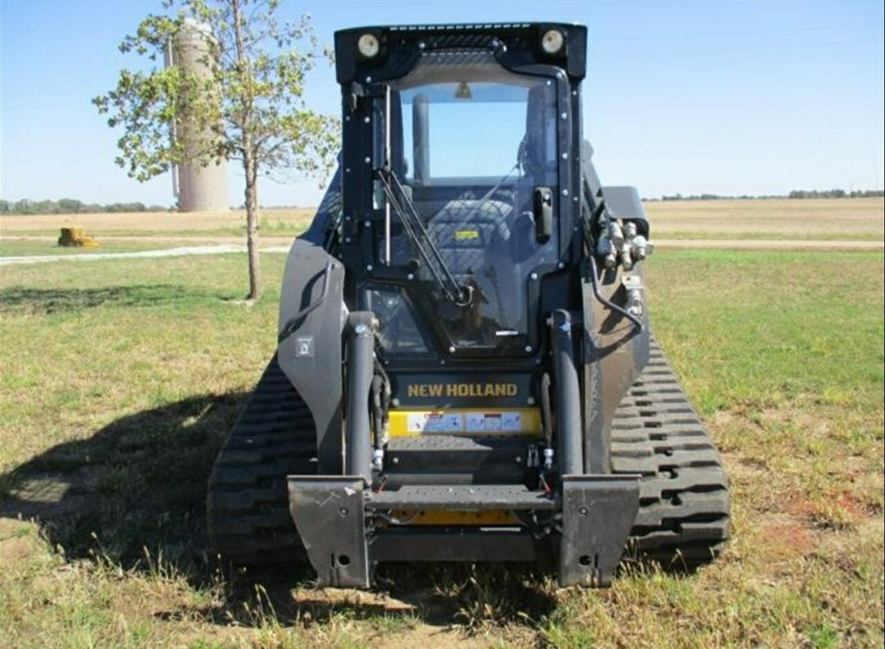2017 NEW HOLLAND C238 LOADER (WHEELED)
