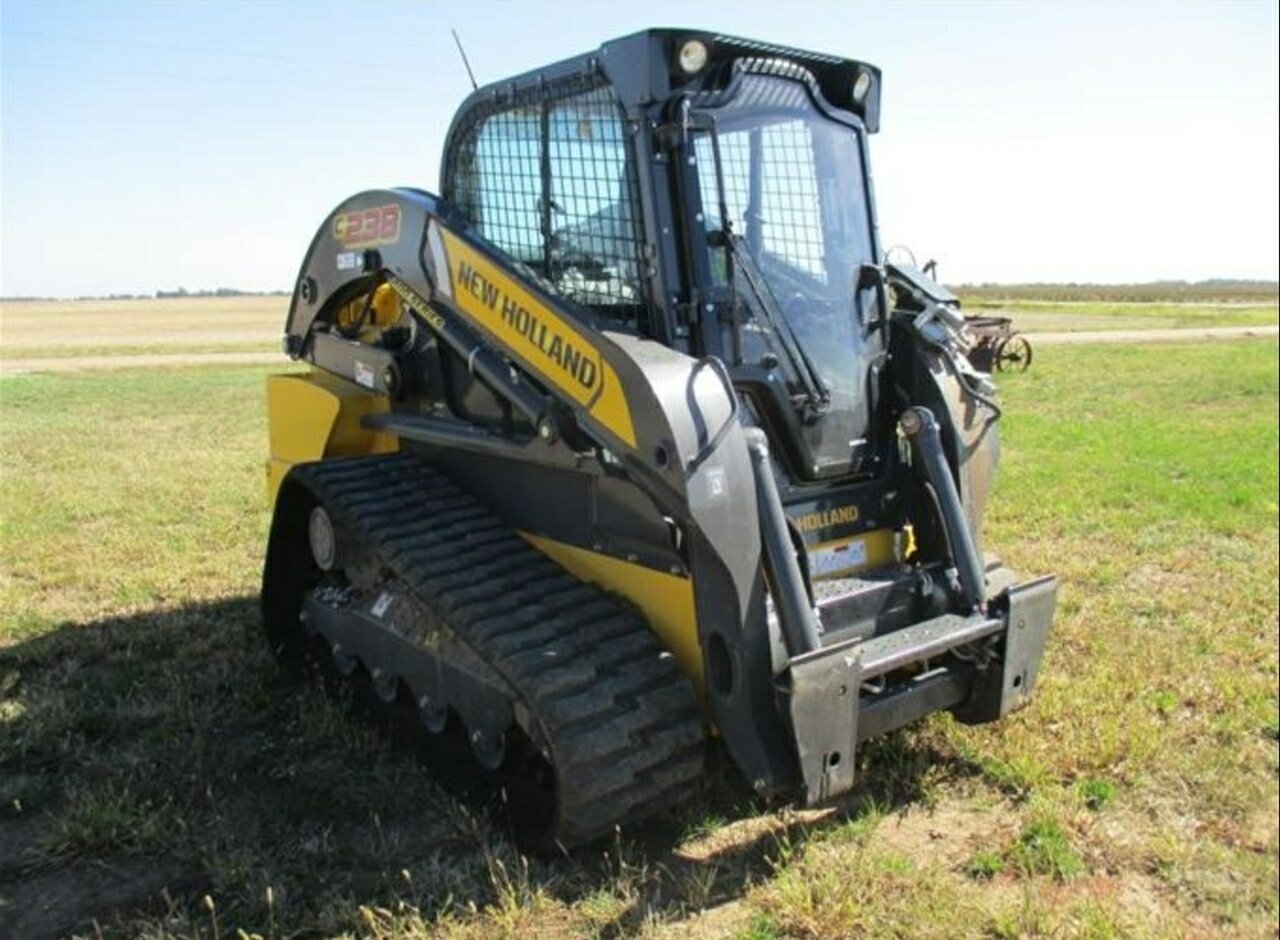 2017 NEW HOLLAND C238 LOADER (WHEELED)