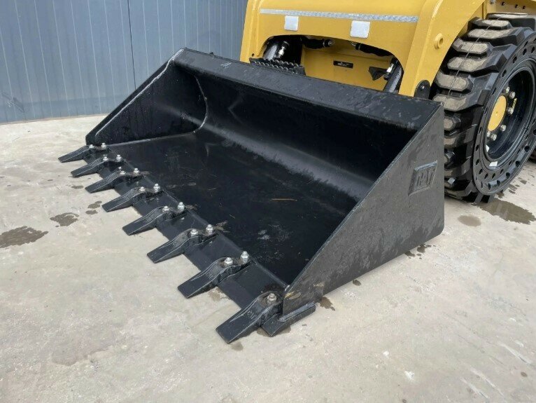 2022 CATERPILLAR 216 B3 LOADER (SKID STEER)