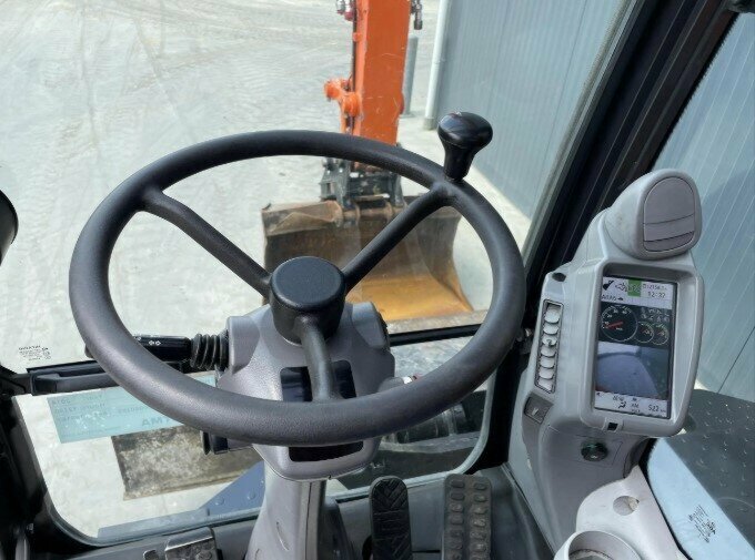 2014 HITACHI ZX140W-5B EXCAVATOR