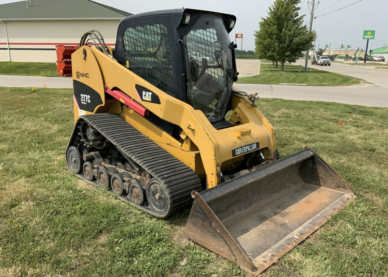2009 CATERPILLAR 277C