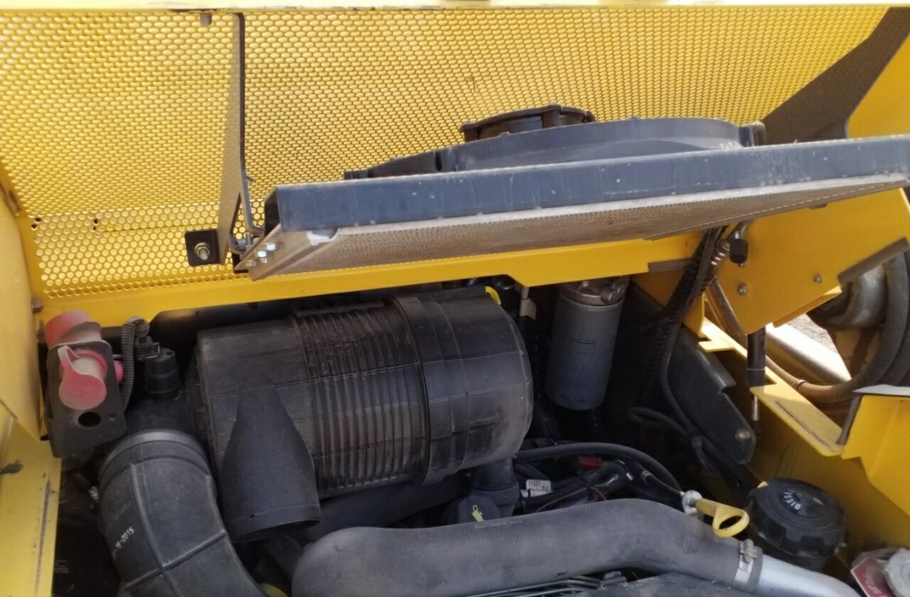 2015 NEW HOLLAND C238 LOADER (WHEELED)