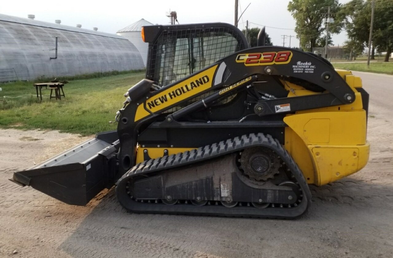 2015 NEW HOLLAND C238 LOADER (WHEELED)