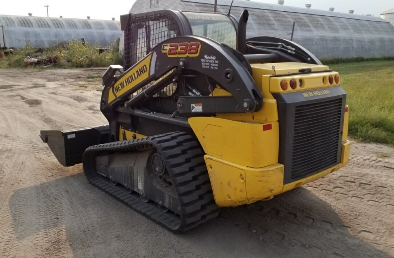 2015 NEW HOLLAND C238 LOADER (WHEELED)