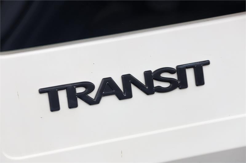 2005 FORD TRANSIT VJ SEQ. MANUAL AUTO-SINGLE CLUTCH BUS