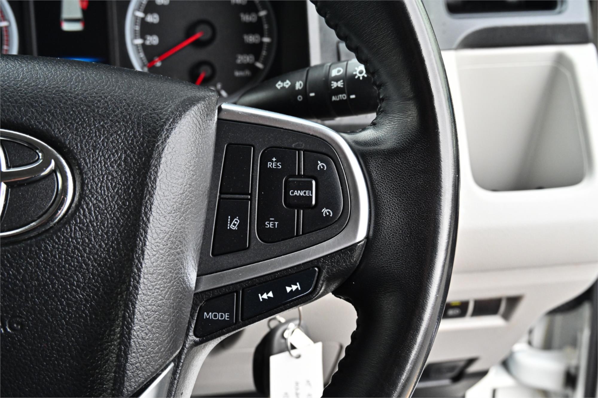 2023 TOYOTA HIACE GDH300R SPORTS AUTOMATIC VAN