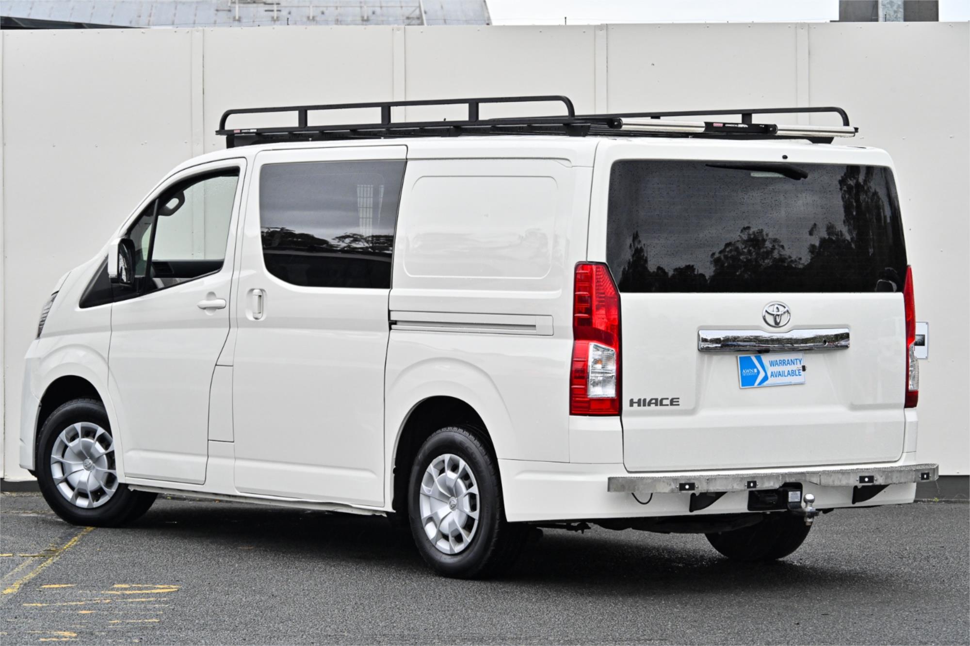 2023 TOYOTA HIACE GDH300R SPORTS AUTOMATIC VAN