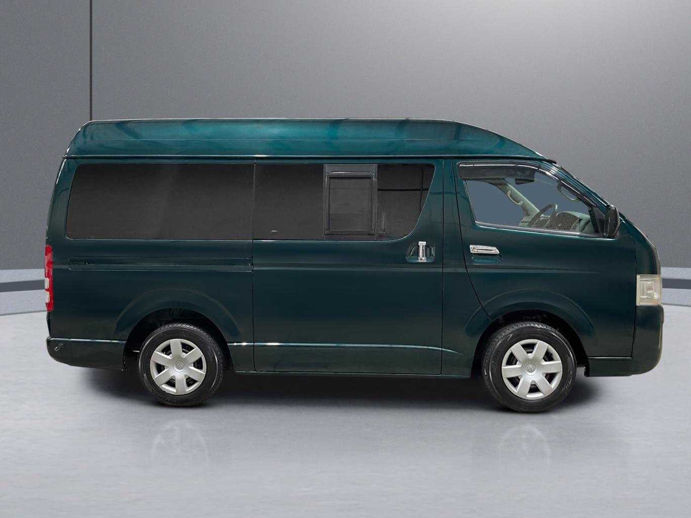 2006 TOYOTA HIACE LWB AUTO CAMPERVAN