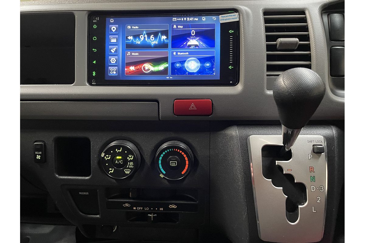 2011 TOYOTA HIACE GL AUTO 4WD VAN
