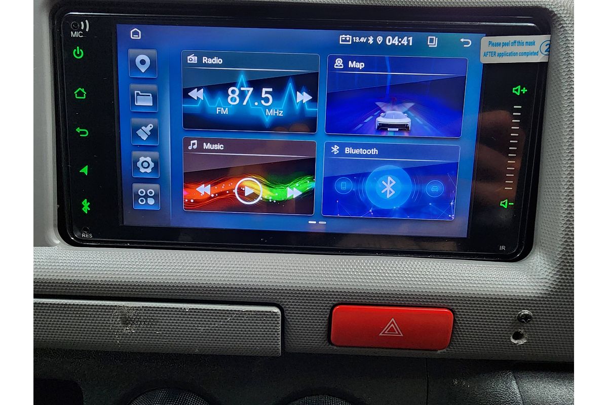 2013 TOYOTA HIACE DX LWB AUTO VAN
