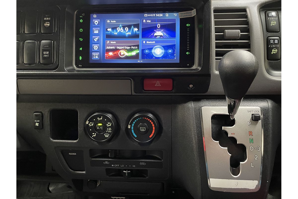 2013 TOYOTA HIACE DX LWB AUTO VAN