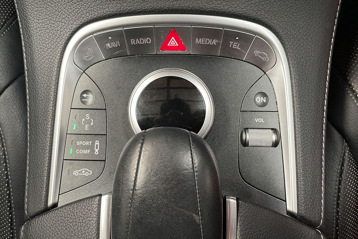 2013 MERCEDES-BENZ S-CLASS S400 HYBRID AUTO SEDAN