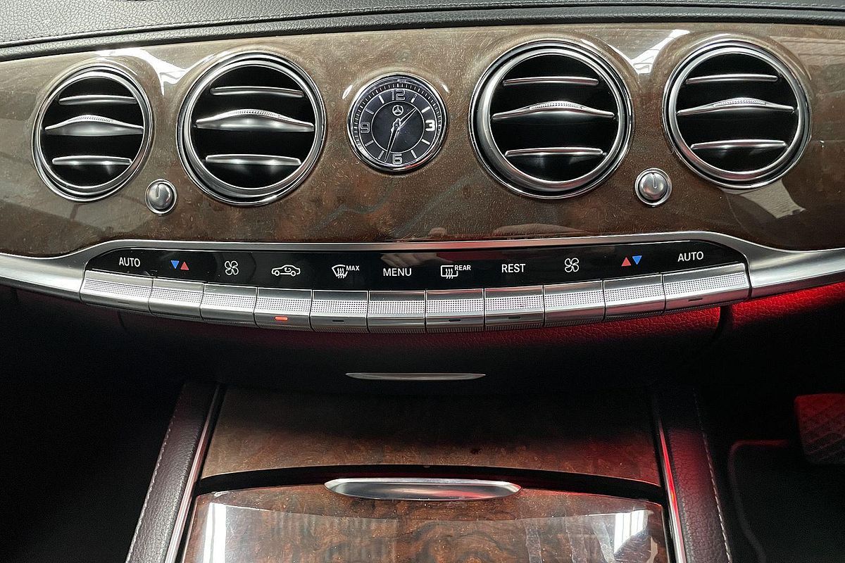 2013 MERCEDES-BENZ S-CLASS S400 HYBRID AUTO SEDAN