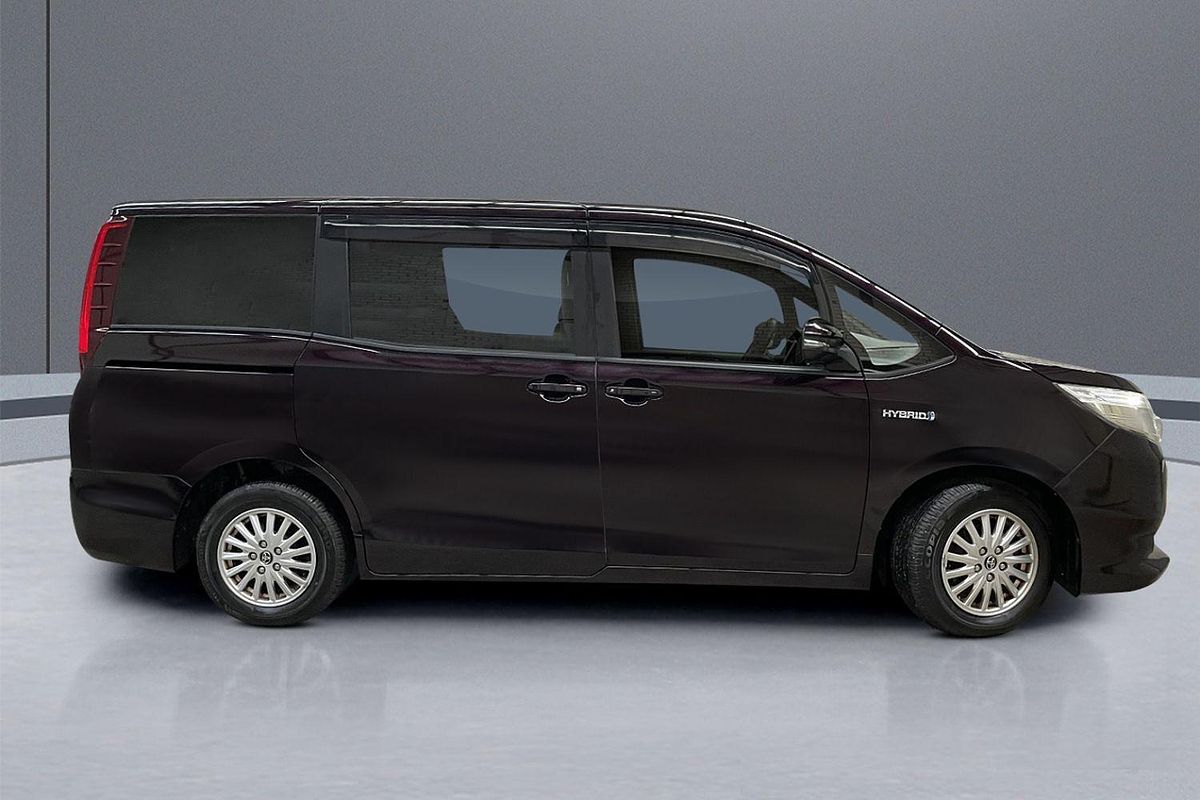 2014 TOYOTA NOAH G AUTO WAGON