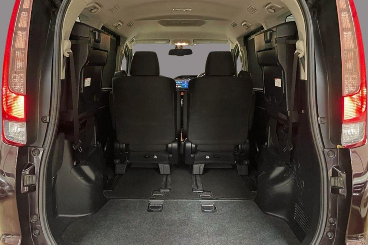 2014 TOYOTA NOAH G AUTO WAGON