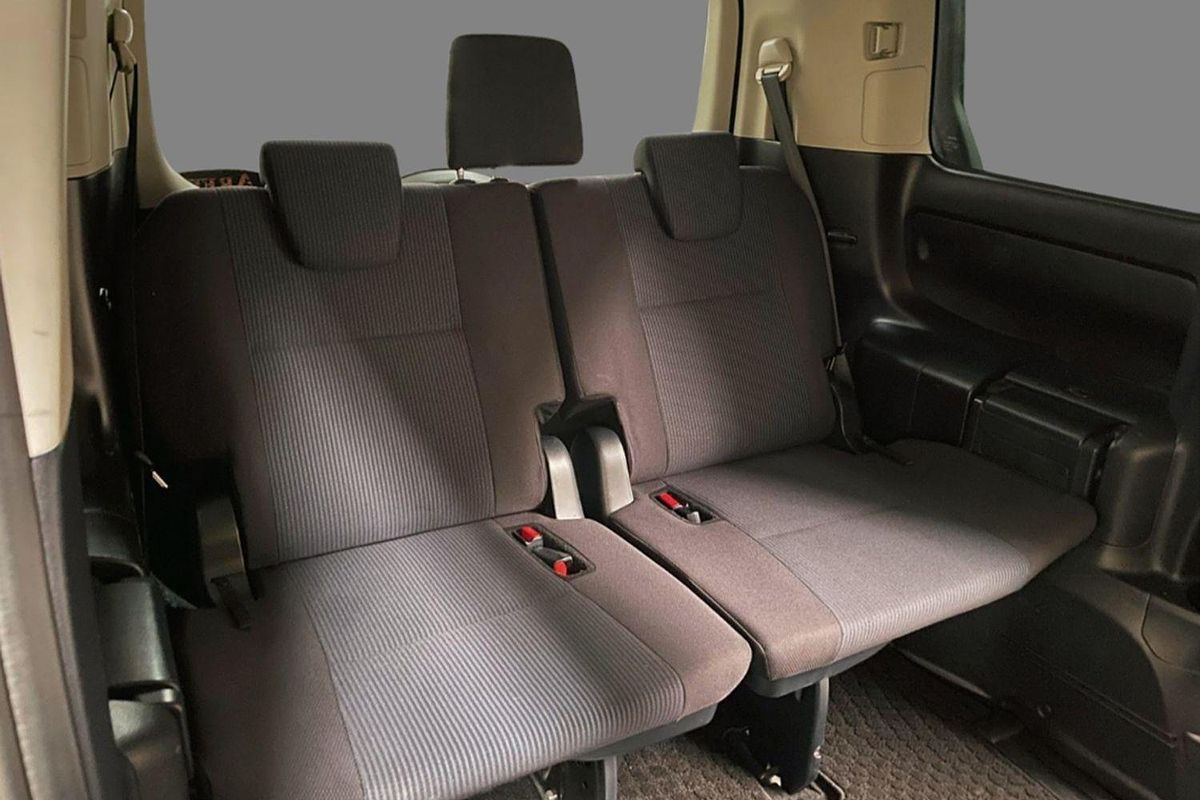 2014 TOYOTA NOAH G AUTO WAGON