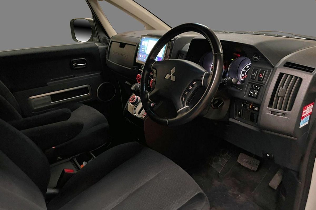 2015 MITSUBISHI DELICA D:5 AUTO WAGON