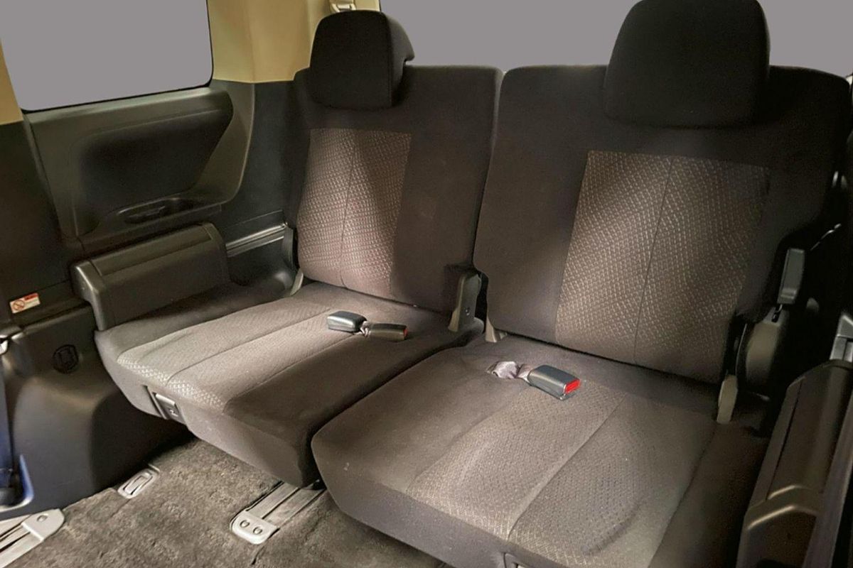 2015 MITSUBISHI DELICA D:5 AUTO WAGON