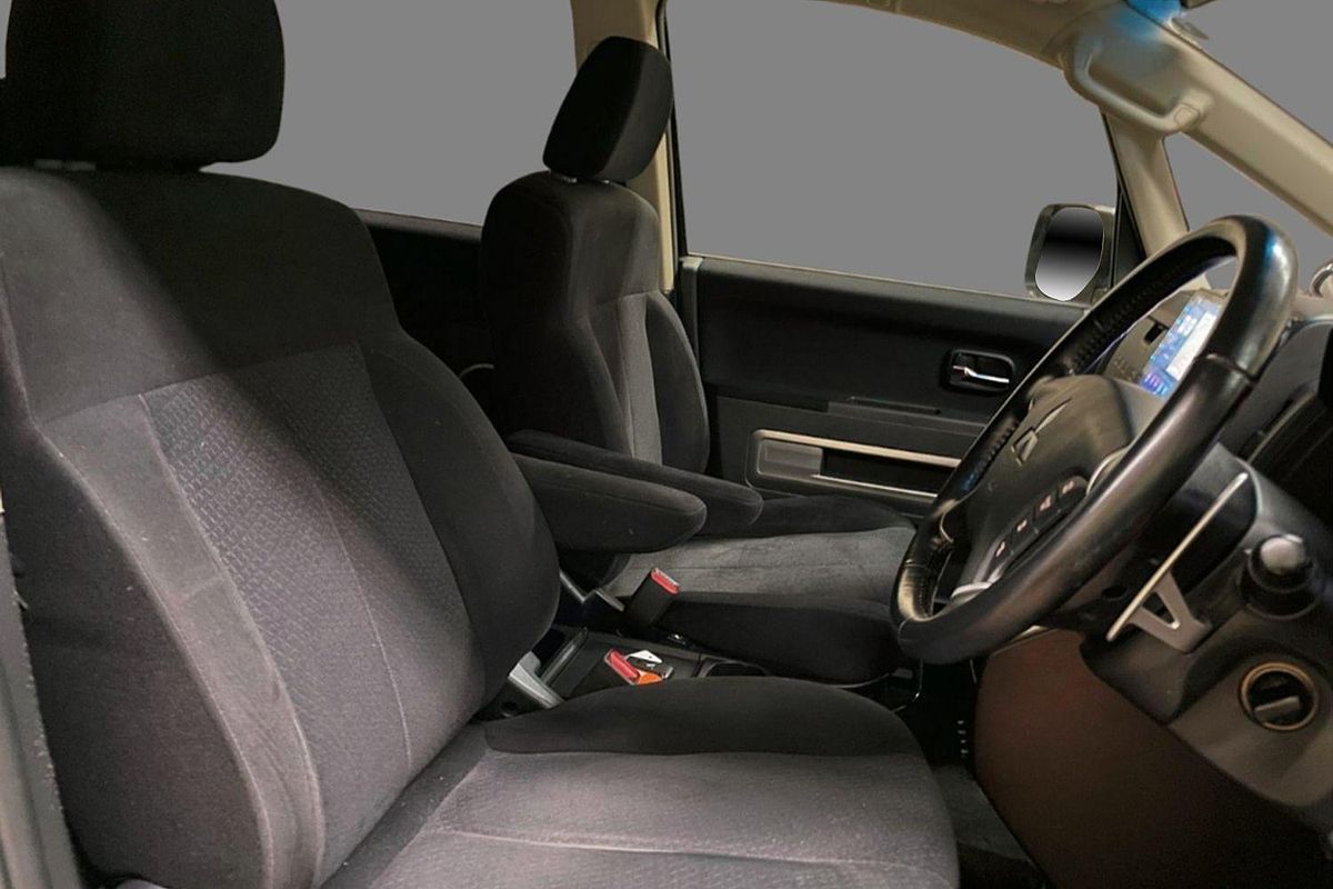 2015 MITSUBISHI DELICA D:5 AUTO WAGON