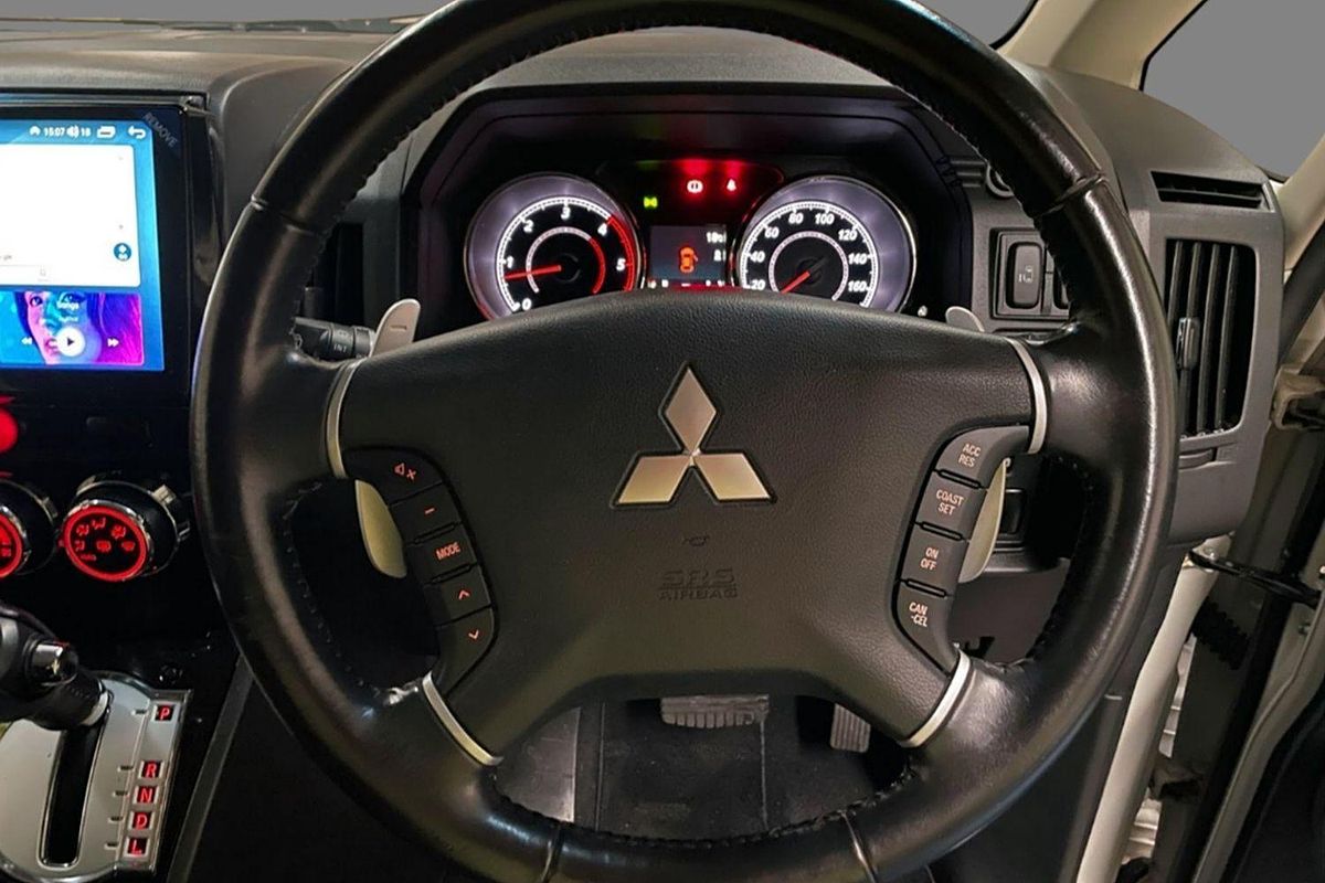 2015 MITSUBISHI DELICA D:5 AUTO WAGON