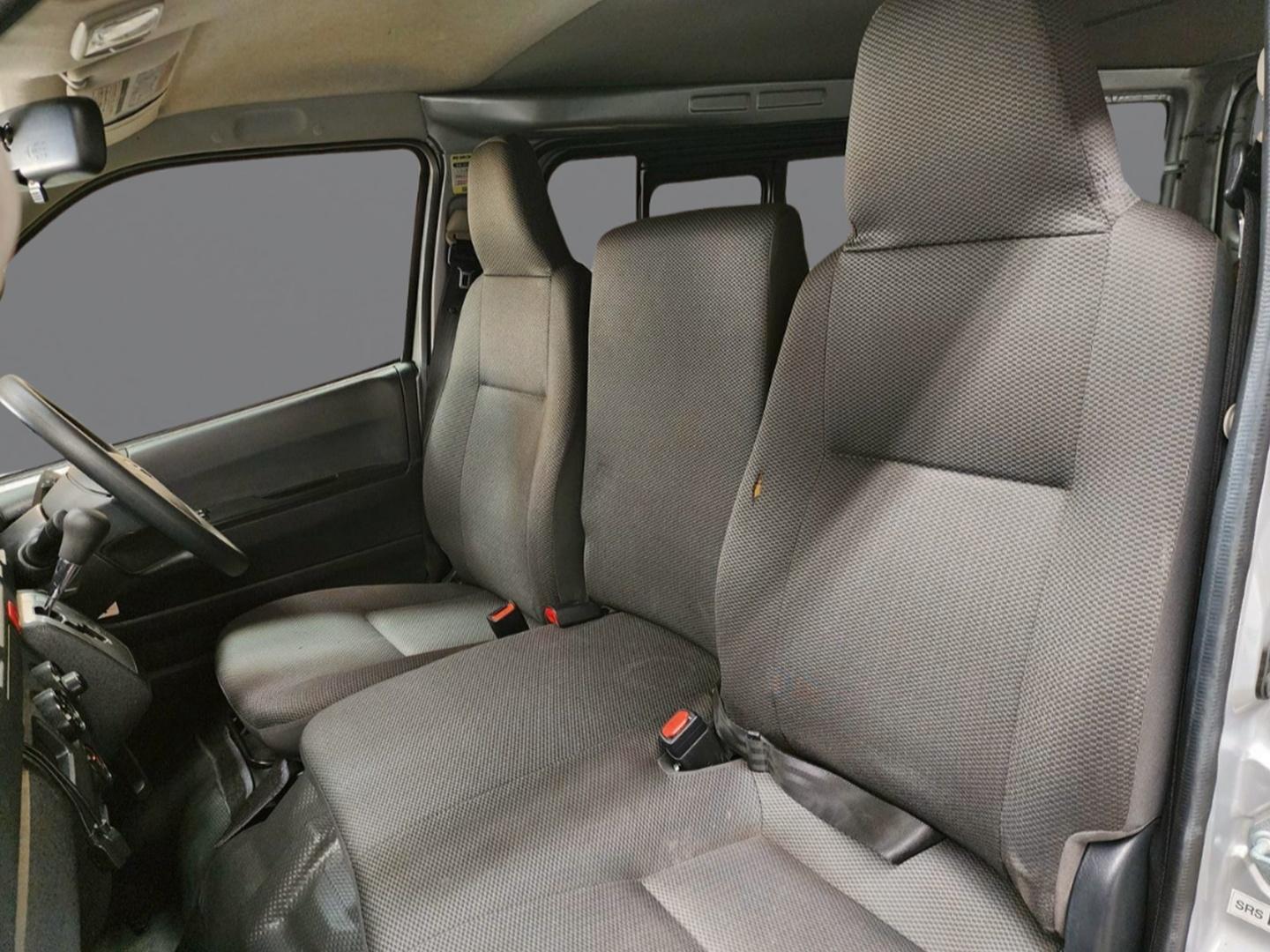 2018 TOYOTA HIACE GRAND CABIN AUTO VAN