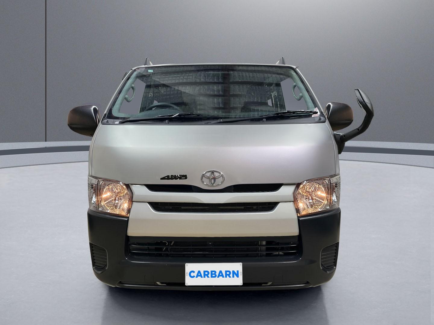 2018 TOYOTA HIACE GRAND CABIN AUTO VAN