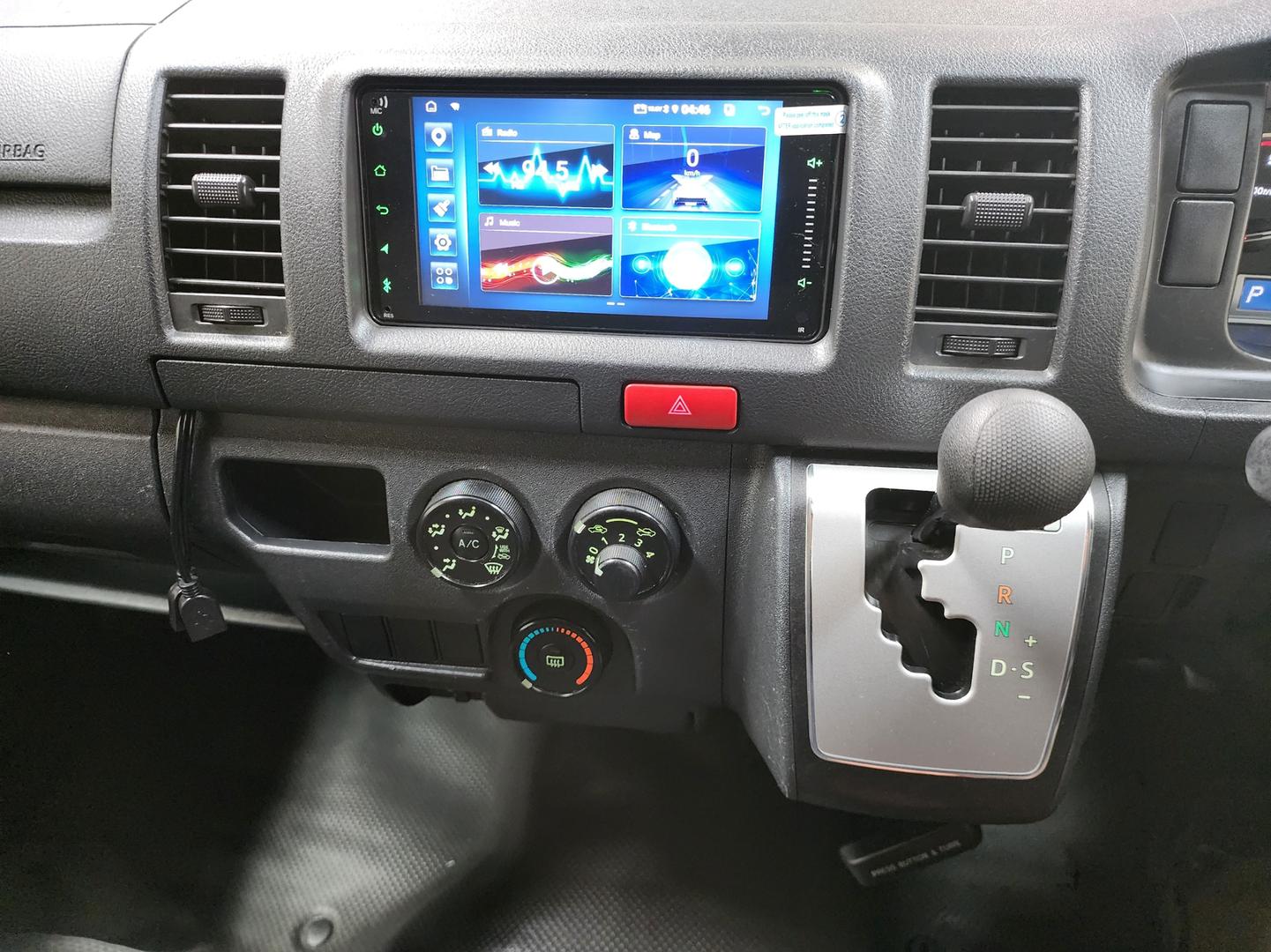 2018 TOYOTA HIACE GRAND CABIN AUTO VAN