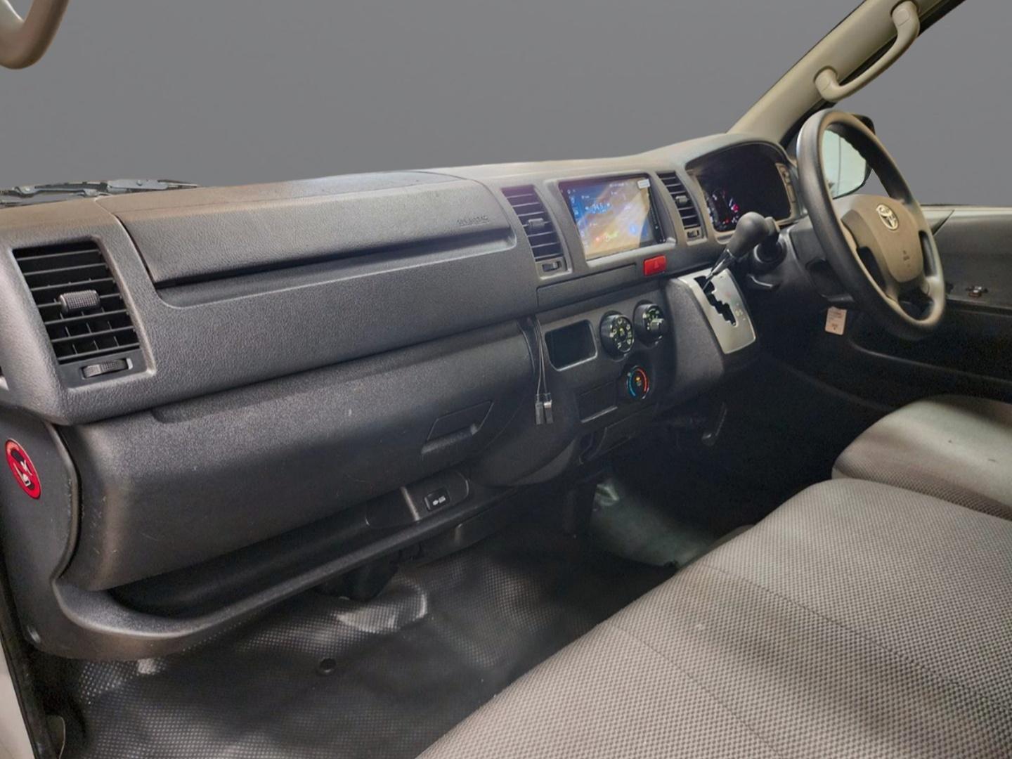 2018 TOYOTA HIACE GRAND CABIN AUTO VAN