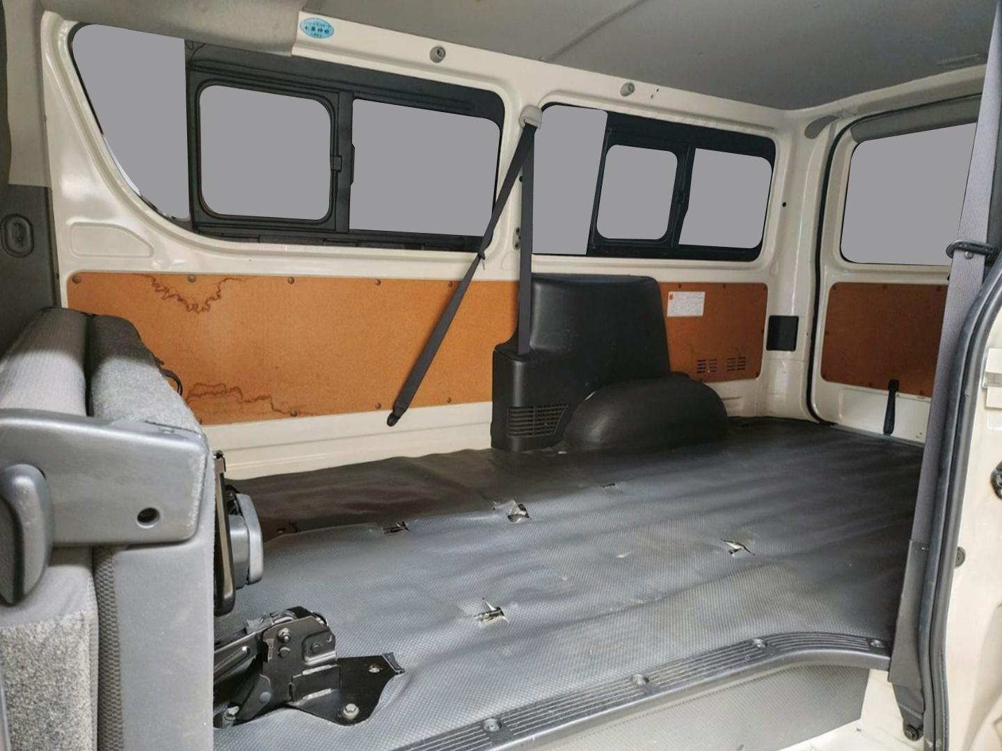 2018 TOYOTA HIACE GRAND CABIN AUTO VAN