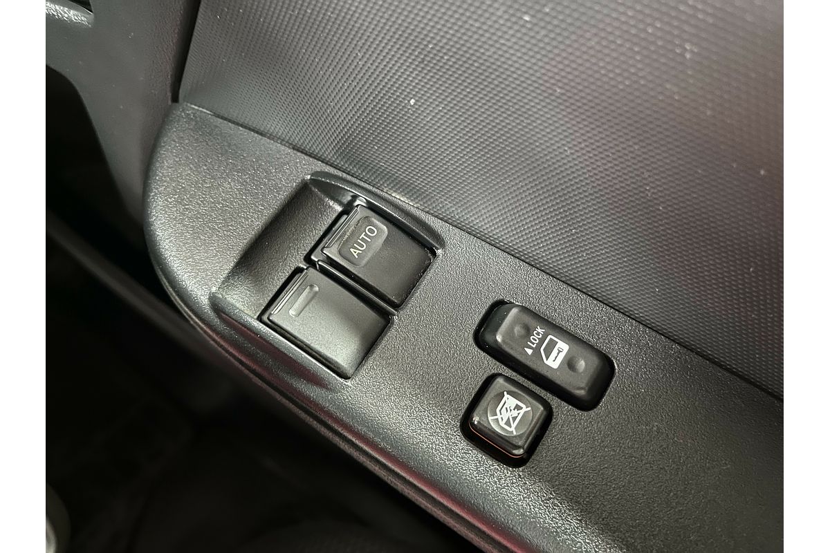 2021 TOYOTA HIACE GDH206V DX LONG 4WD AUTOMATIC VAN