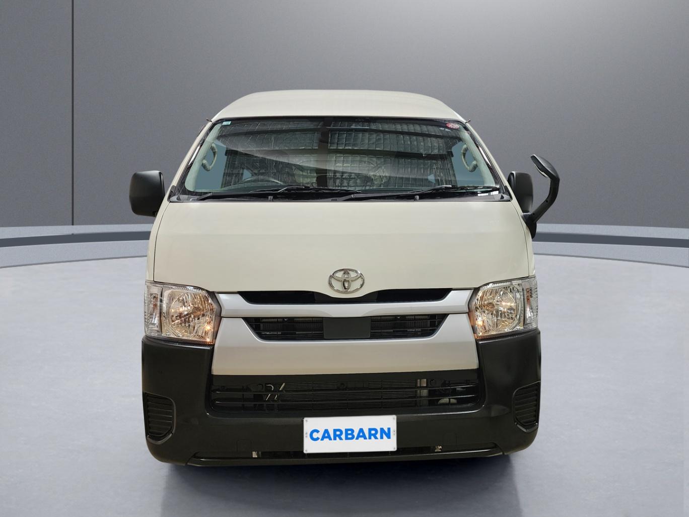 2023 TOYOTA HIACE LWB AUTO