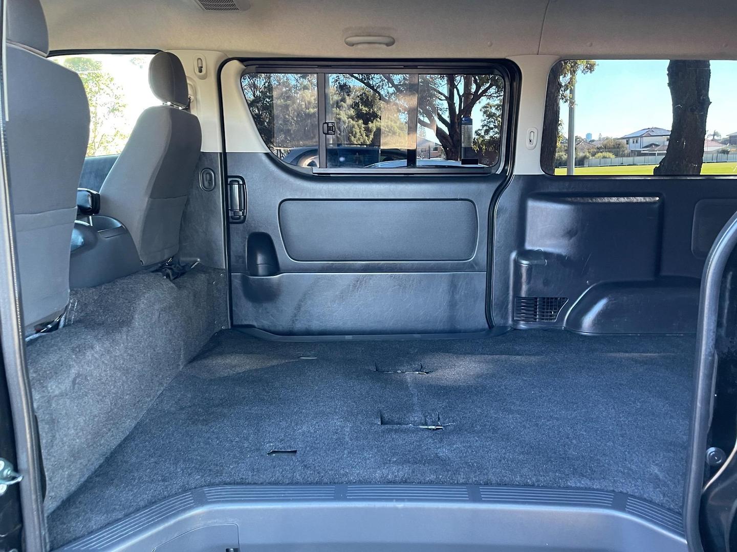 2013 TOYOTA HIACE SUPER GL AUTO VAN